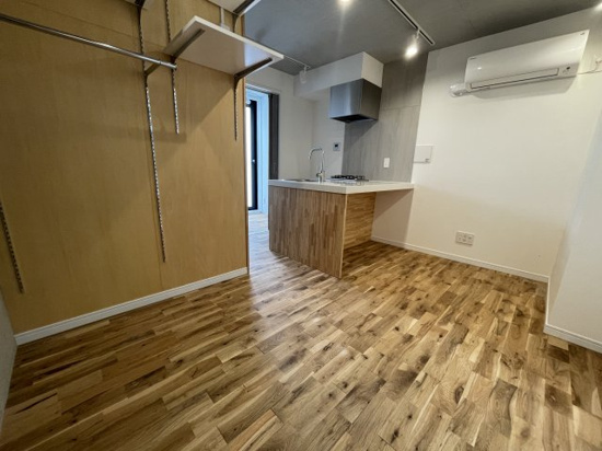 中もデザイナーズらしい装いになっています