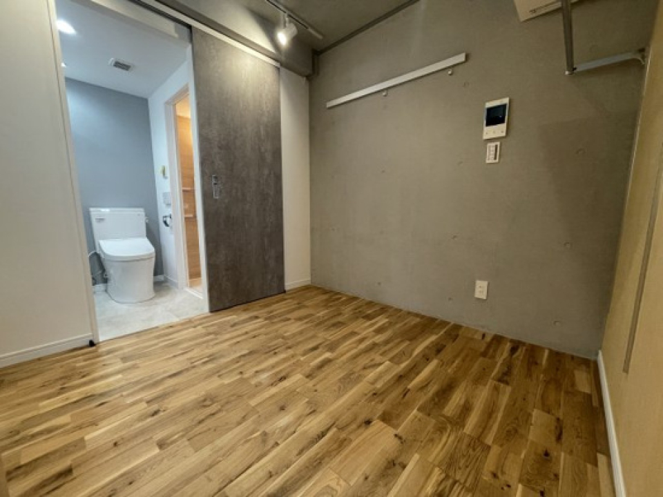 1人掛けのソファなら置けるかな…？