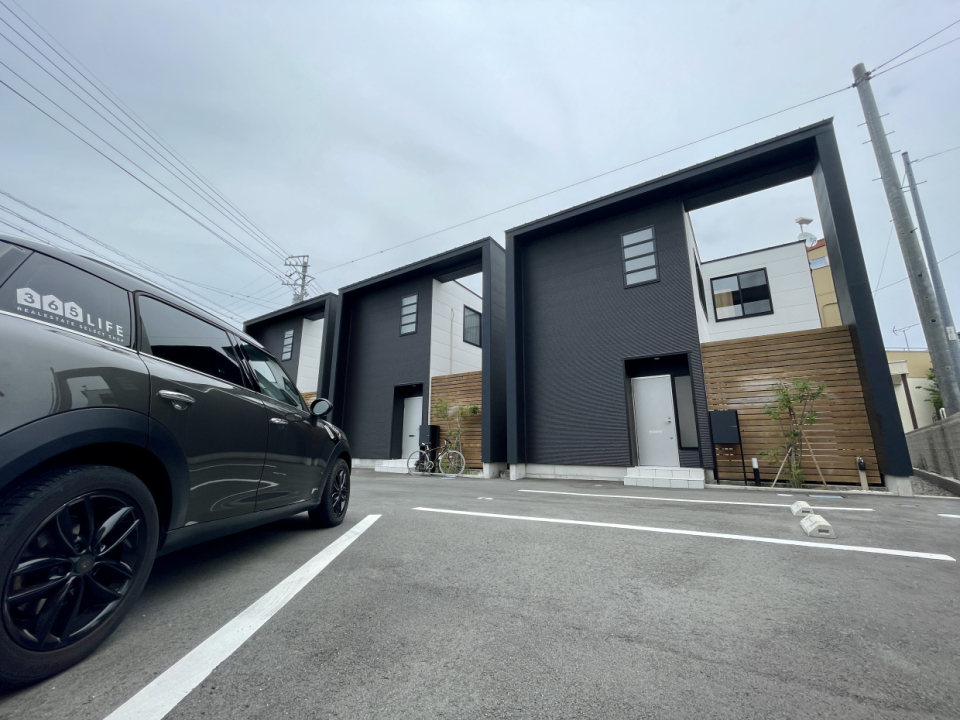 ３棟の並びのうち、道路から一番遠いのがC棟だから、車道の音も気になりずらい。