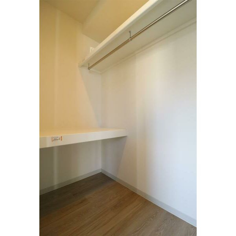 ウォークインクローゼット付きなのは嬉しいポイント