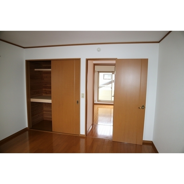 押し入れも付いています。