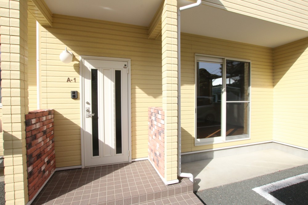 LDKから出入りできるテラス。
