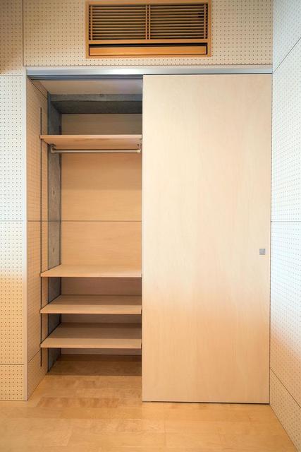 クローゼット　※写真は同タイプ住戸です。