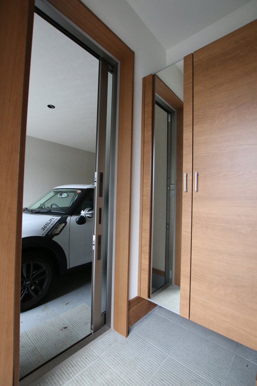 写真は別のお部屋です。