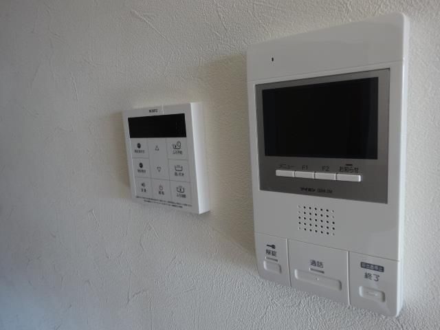 安心のTVインターホン付き。