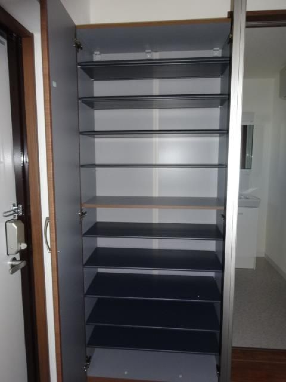 大容量なシューズボックス