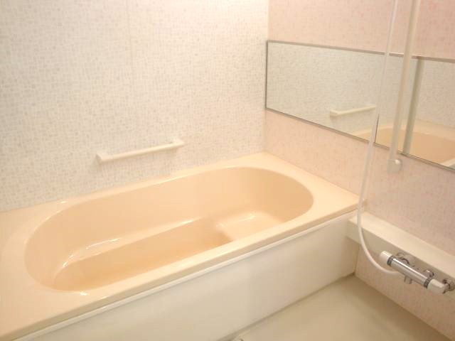 大きな一坪バス！ゆったりリラックス。