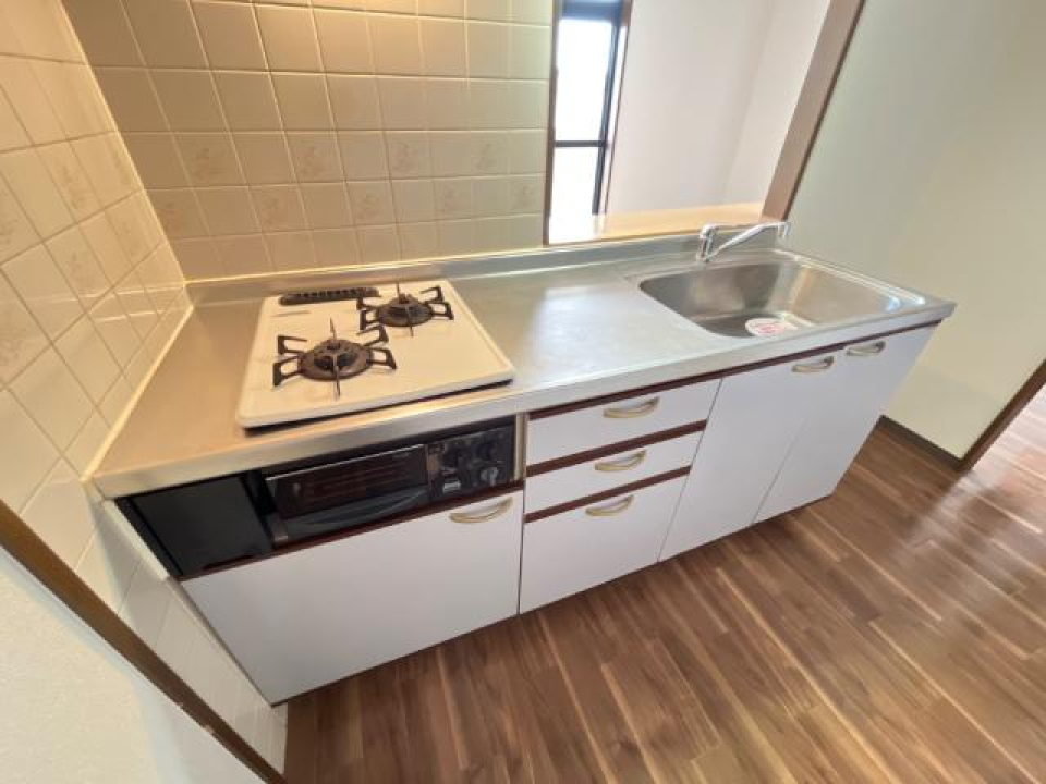 二口コンロ付き