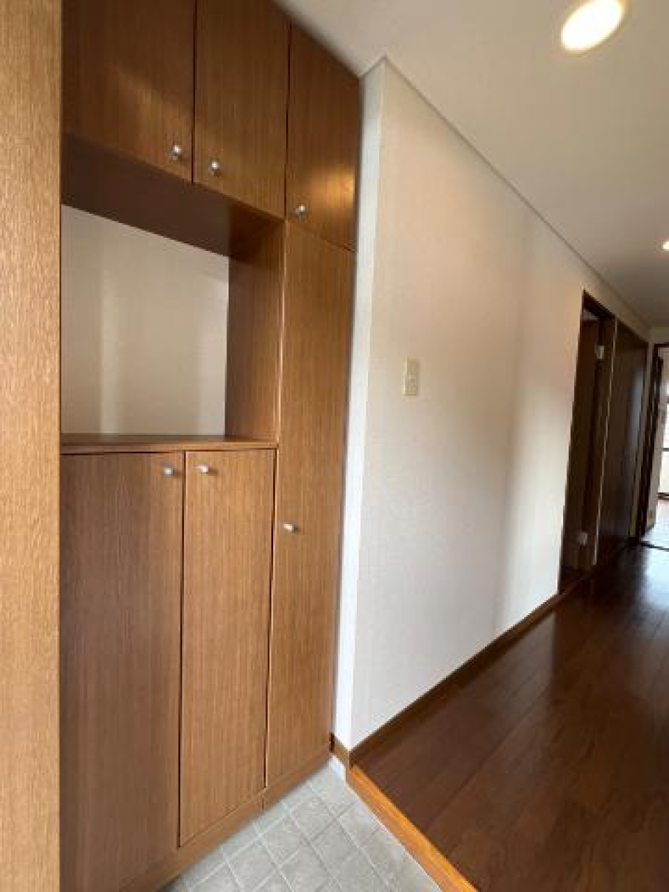 シューズボックス付き