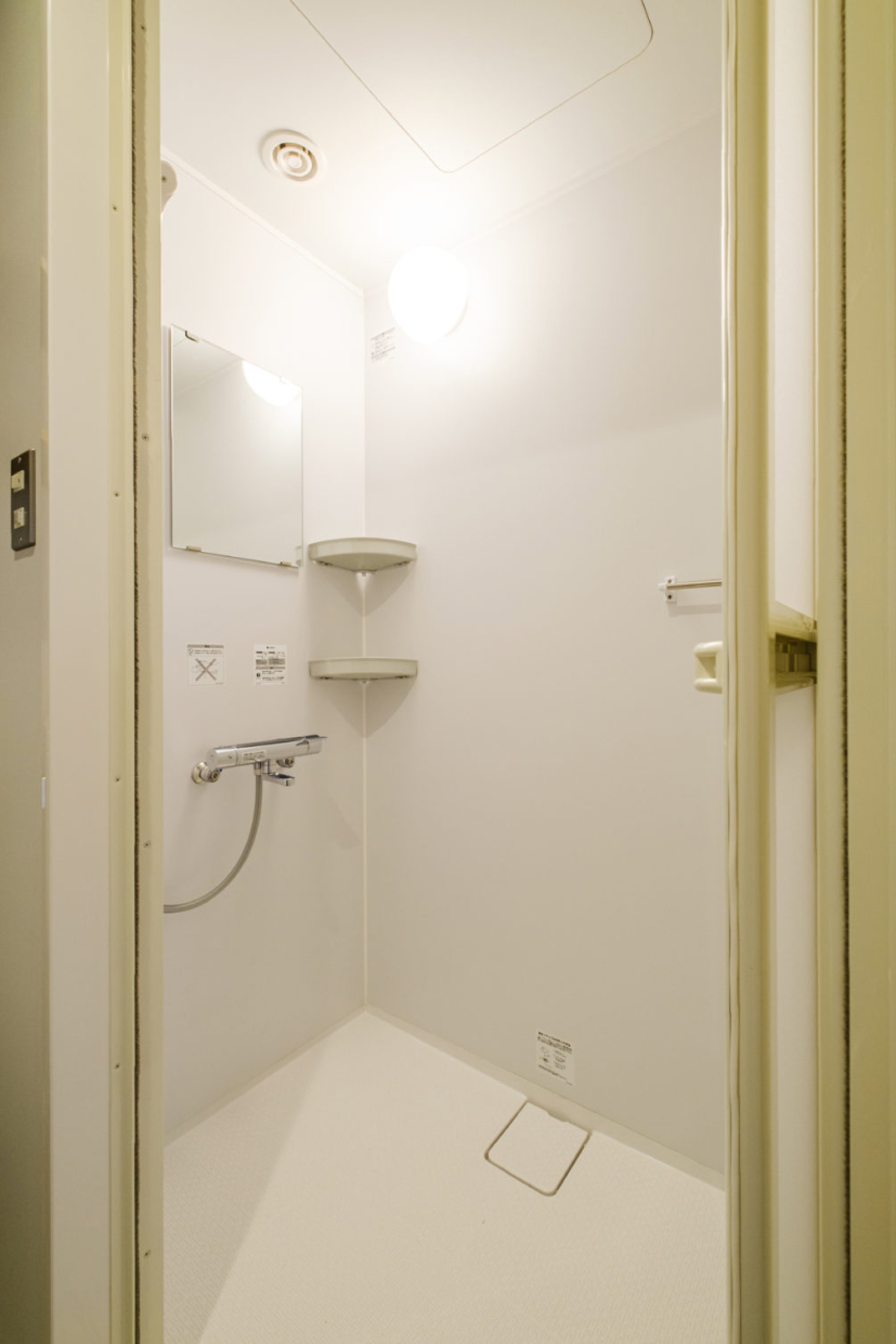 シャワールームです