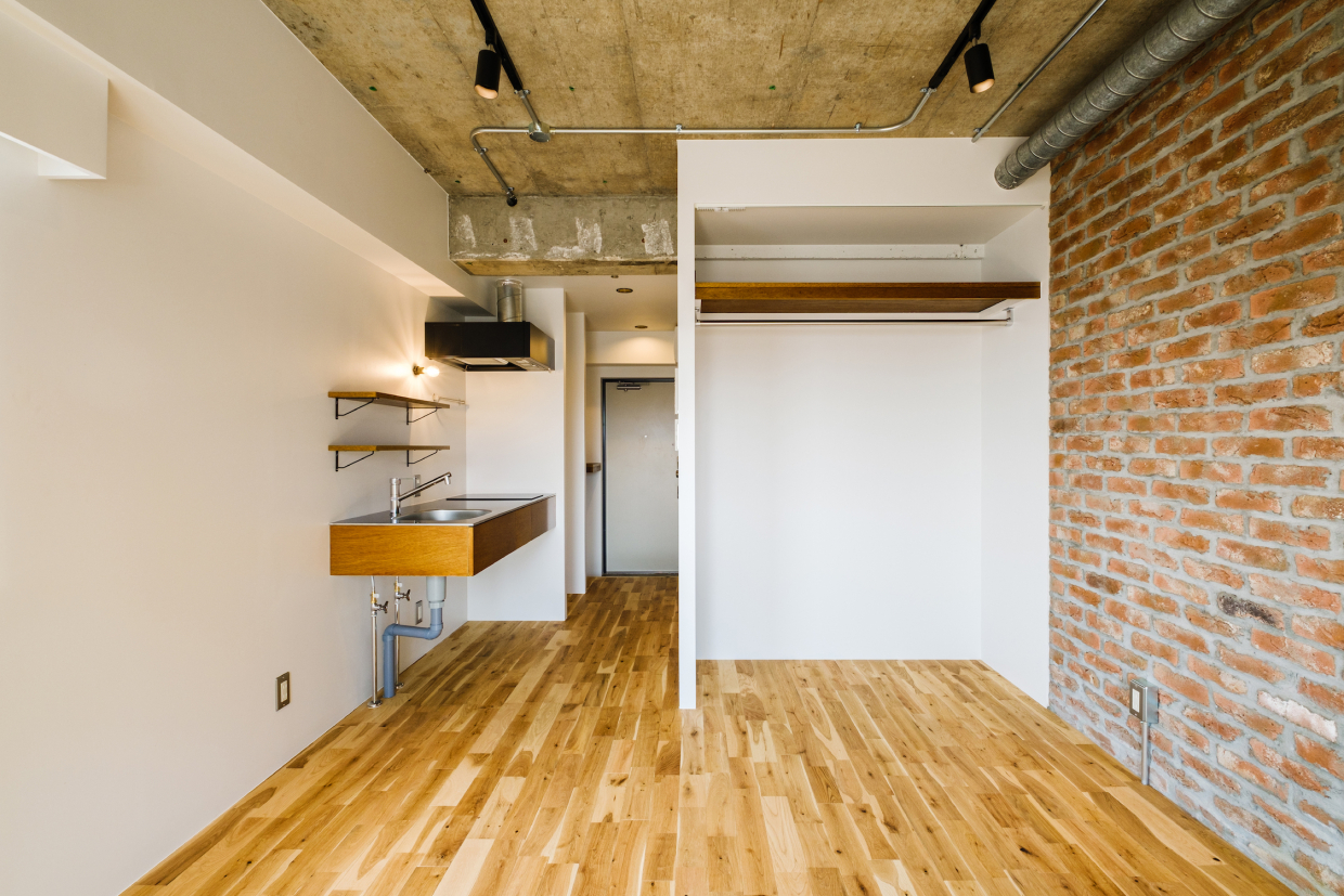 Used感の強いブリックタイルが主役のお部屋