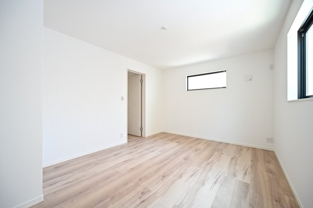 （洋室3）1階の洋室でいちばん広い「洋室3」