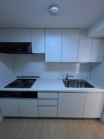 3口ガスコンロ・グリル付のシステムキッチン