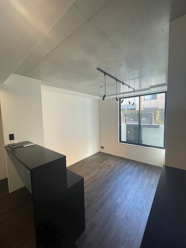 落ち着いたカラーですね