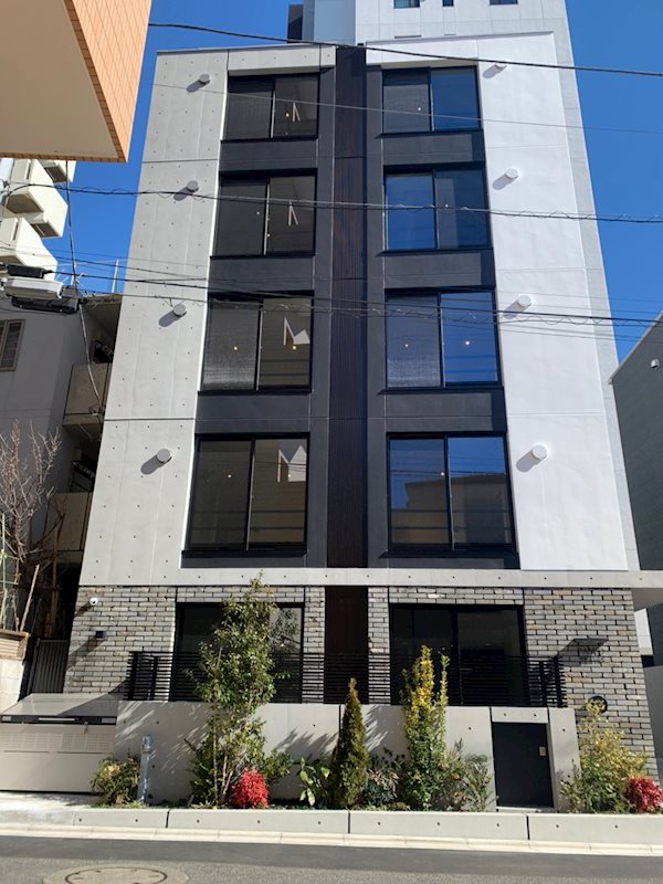 モダンでデザイナーズマンションらしい外観