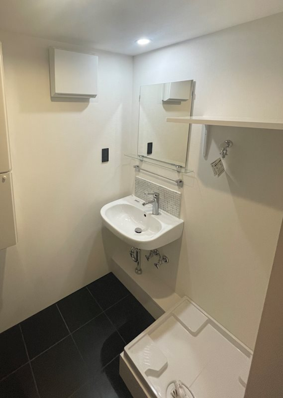 水回りの床はタイルで掃除がしやすいです