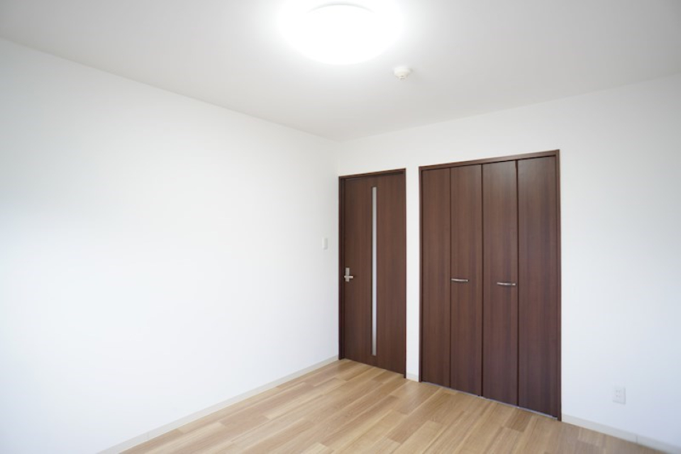 西側洋室　7.2帖