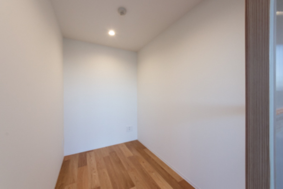 内の間、ベッドルーム。書斎にしても◎
※写真は同タイプ住戸です