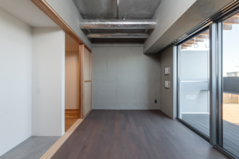 外の間・中の間・内の間からなる、暮らし方に合わせて自由にカスタマイズできる住居
※写真は同タイプ住戸です