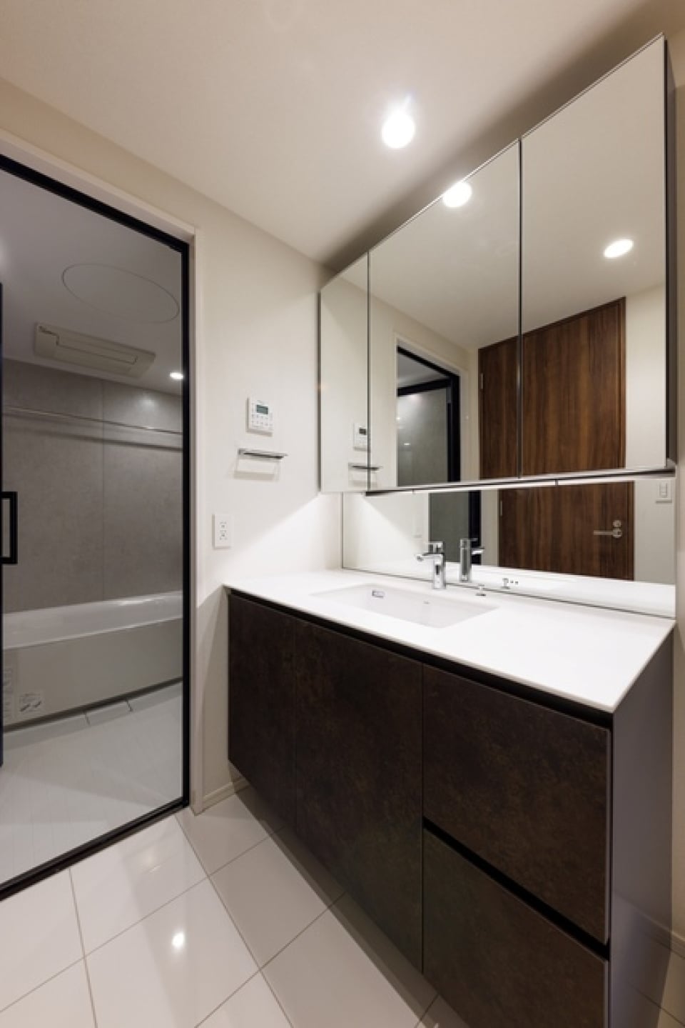 ※写真は同タイプ住戸です。