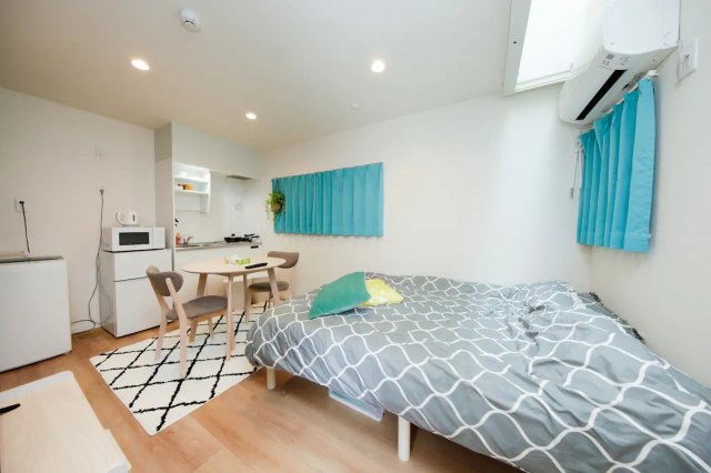 コンバーテル根岸　※ベッドは撤去済み。現在居住中のため現況優先します