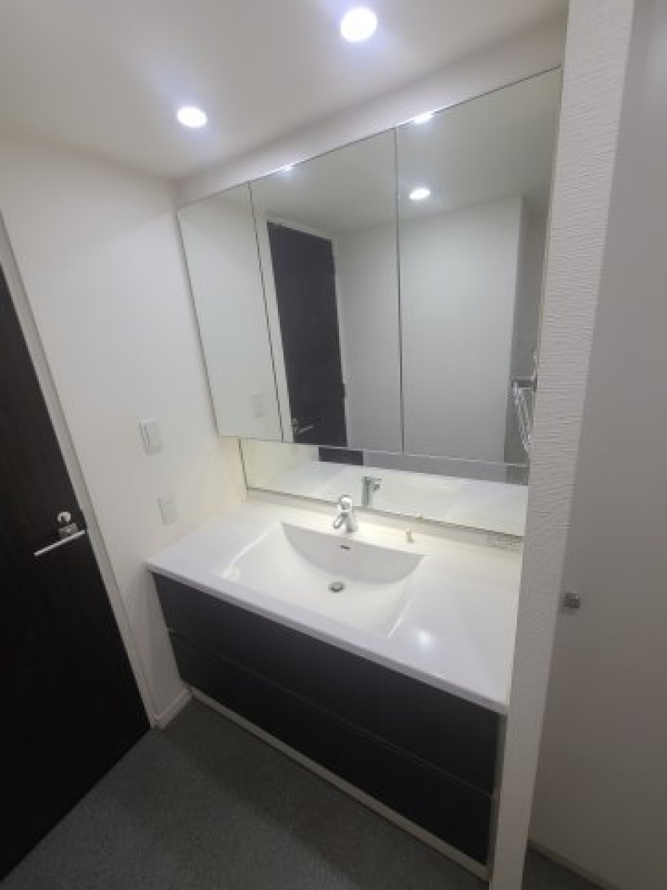 原状回復前のお写真になります。