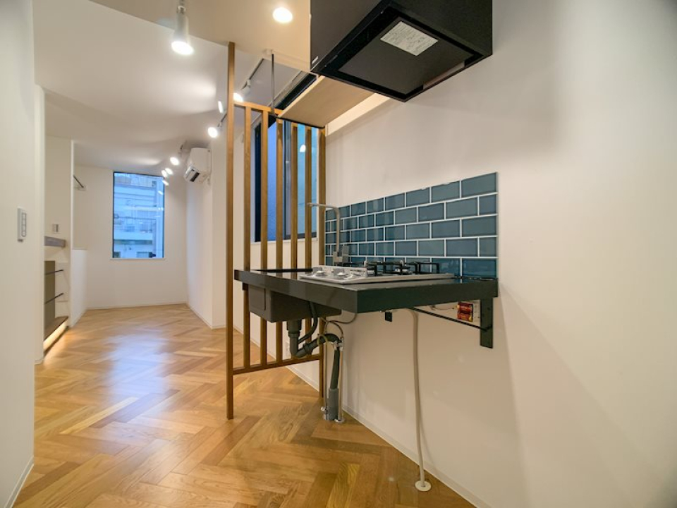 ミニマルだけどデザイン性の高いキッチン