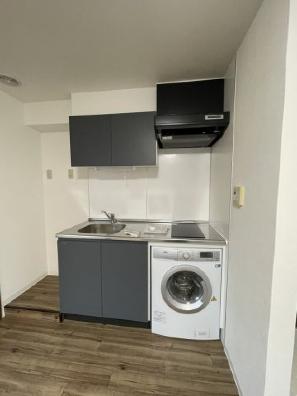 洗濯乾燥機付きキッチン