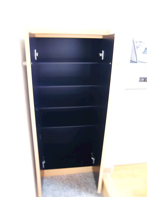 シューズボックス。