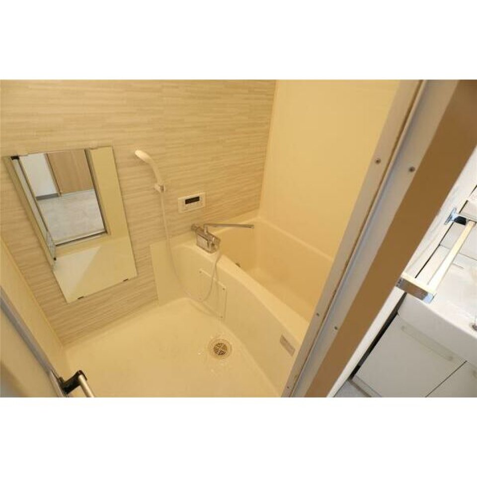 浴室　追い炊き機能・浴室乾燥機付き