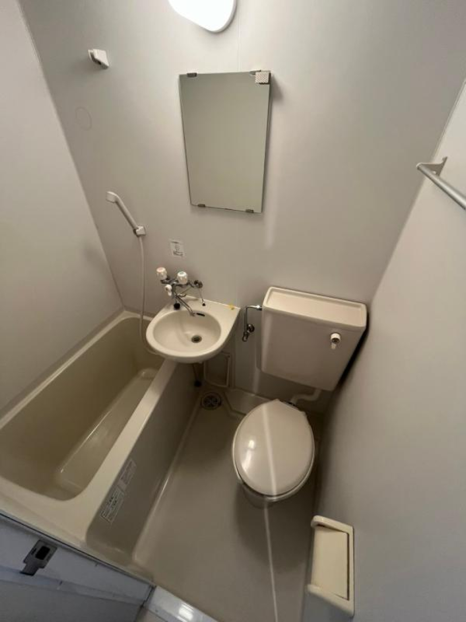 3点ユニットバスは我慢ポイントですかね