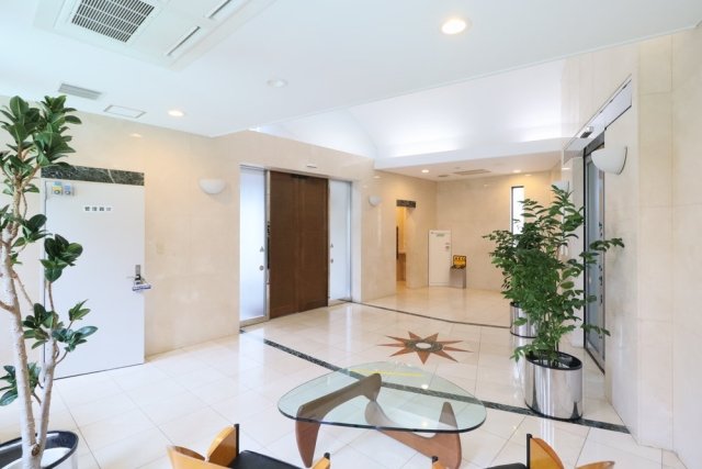 ロビーもゴージャス。帰ってくるたびにほっとできそうです。