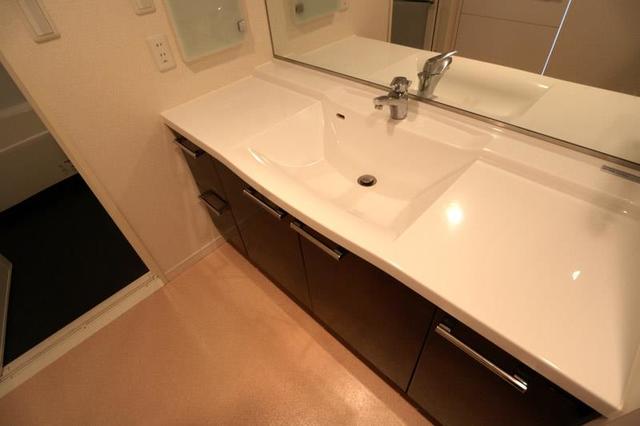 ※写真は同タイプ住戸です。