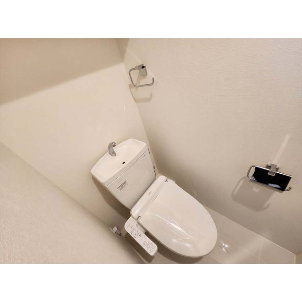 トイレもちゃんと個室です。