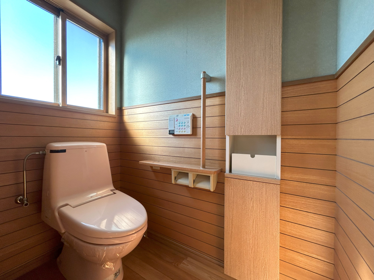 お手洗いも上下階にそれぞれ。