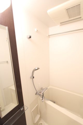 色が異なる場合がございますので、現地にて確認下さい。※参考写真