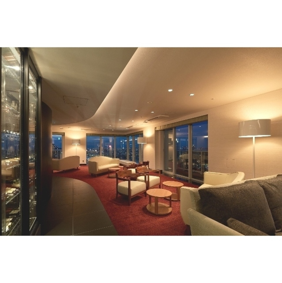 スカイラウンジ（３０Ｆ）