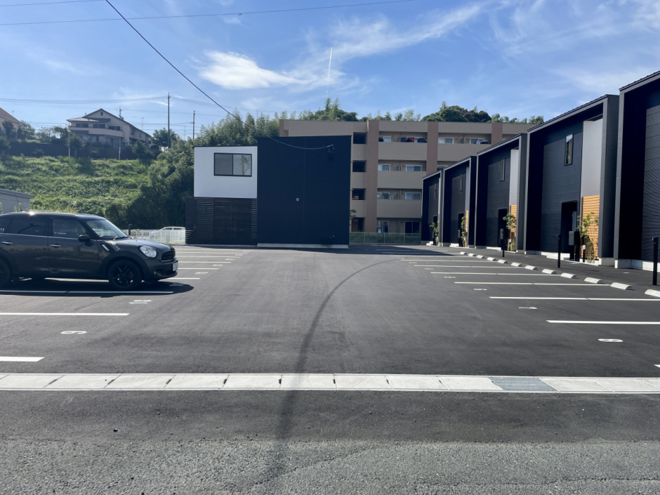 駐車場２台無料です。