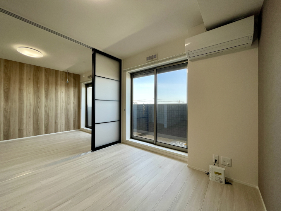 お部屋の中は穏やかで優しい内装
