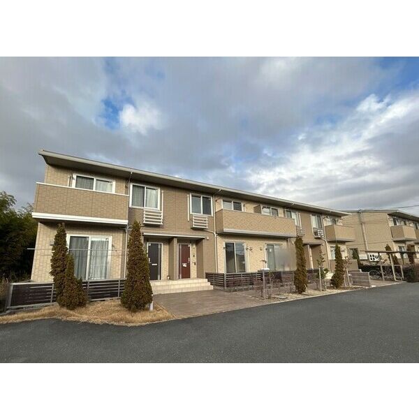 浜松市中央区富塚町のテラスハウス！