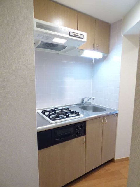 システムキッチン（2口ガスコンロ・グリル付）