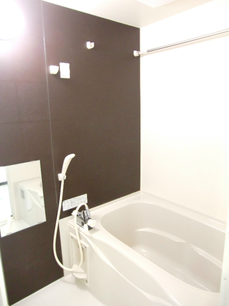 お風呂は浴室乾燥つき