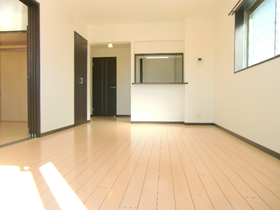 やわらかい日差しが気持ちいいお部屋