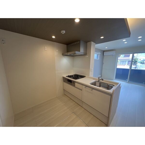 対面式システムキッチン