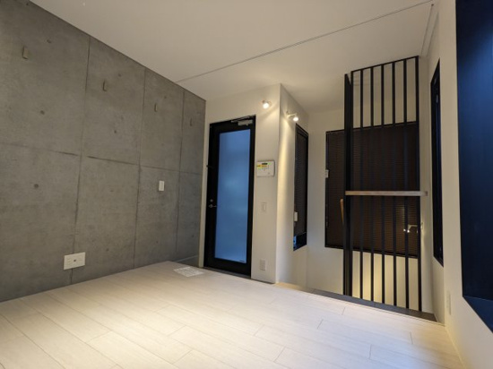 気になる方はお好みの布やパーテーションを置きましょう