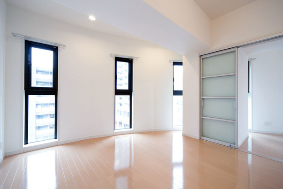 弧の部分には窓が等間隔で並んでいます。※写真は同タイプ住戸です。