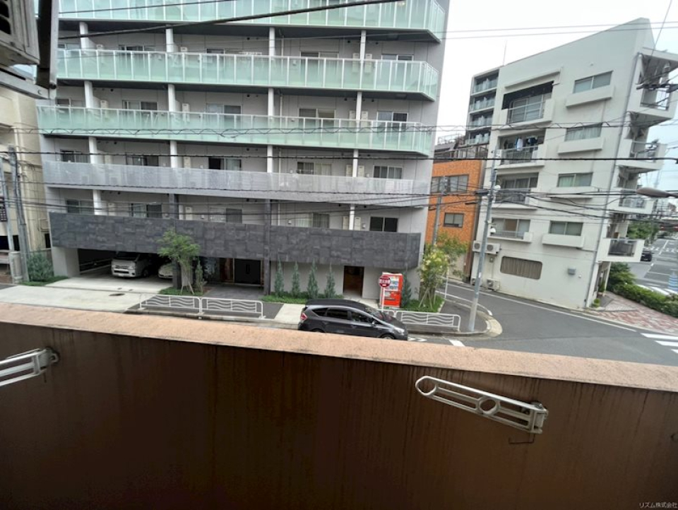 ベランダからの景色はこちら