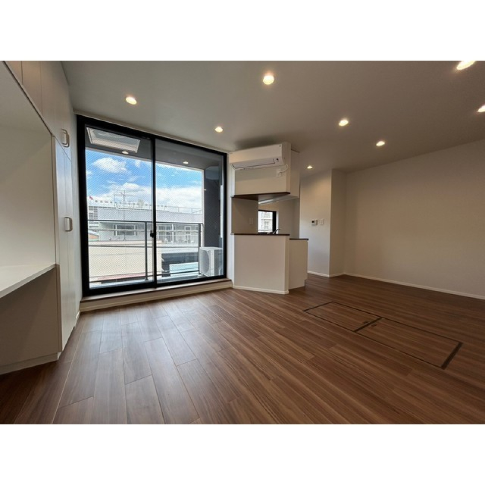 クレアトーレ日暮里　203号室［新築］の間取り図