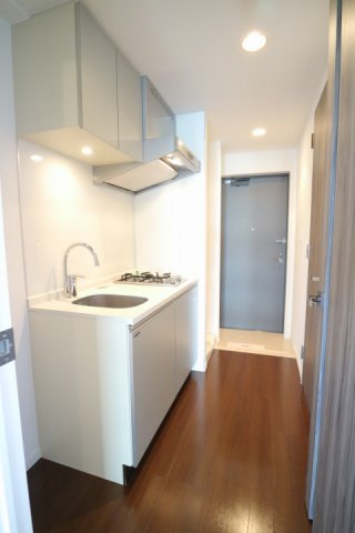 ※参考写真　内装の色は部屋によって異なる場合があります。