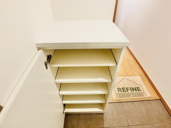 シューズボックス上にも何か飾れそう！